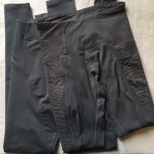 Set of 2 Champion women’s leggings.